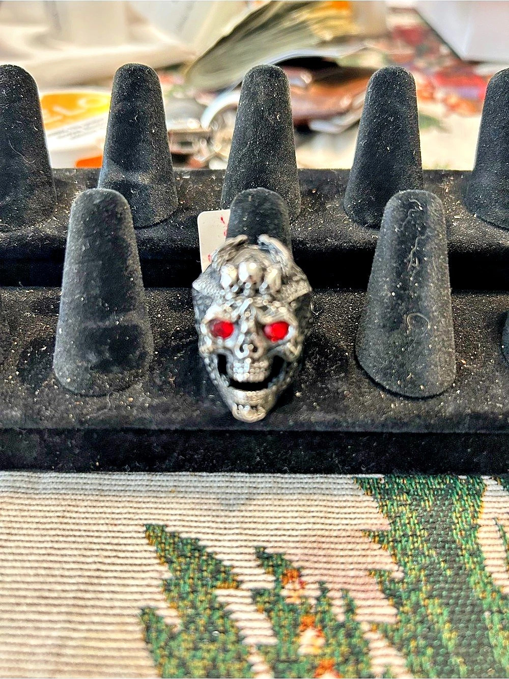 Skull Ring in Silver & Black Like New